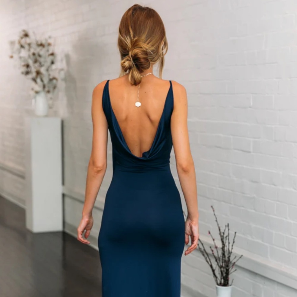 BULLSEYE MAXI DRESS NAVY hello Molly